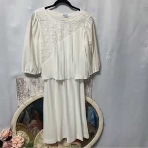 Vintage Sandi Dee White Lace Pleated layered Dress Size 11/12